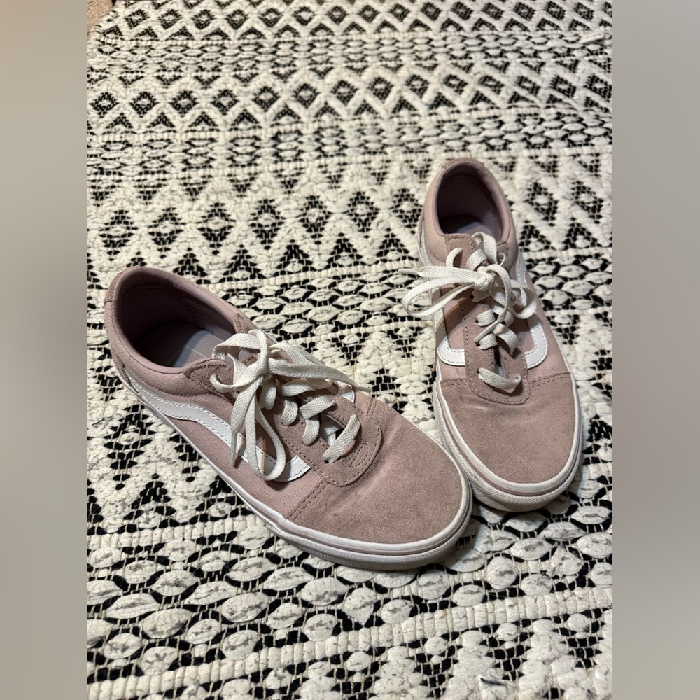 Women's Pink Vans